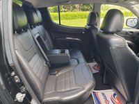 USED 2014 64 MITSUBISHI L200 2.5 DI-D 4X4 BARBARIAN LB DCB 1d 175 BHP FULL SERVICE HISTORY !! NO VAT