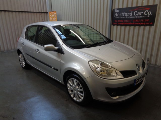 2009 09 Renault Clio 1.1 DYNAMIQUE 16V 5d 75 BHP