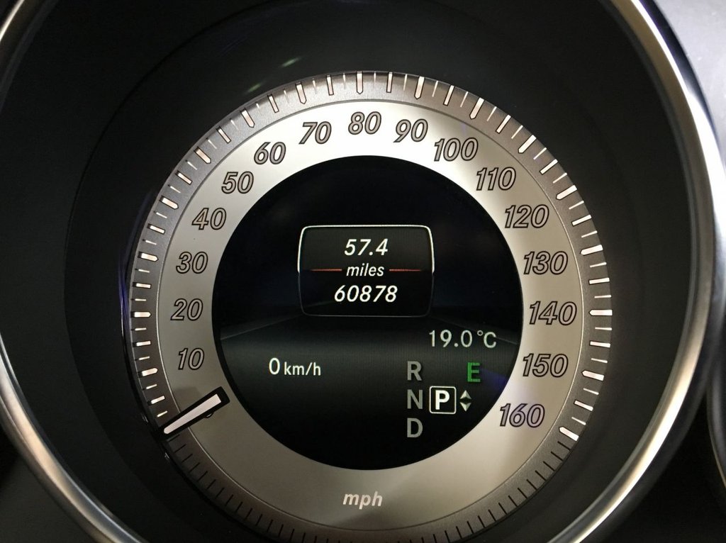 USED 2014 64 MERCEDES-BENZ E CLASS 2.1 E220 CDI AMG SPORT 2d AUTO 170 BHP FINANCE AVAILABLE WITH NO DEPOSIT