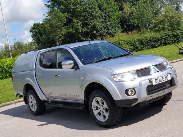 2011 11 Mitsubishi L200 2.5 DI-D 4X4 BARBARIAN LB DCB 1d 175 BHP