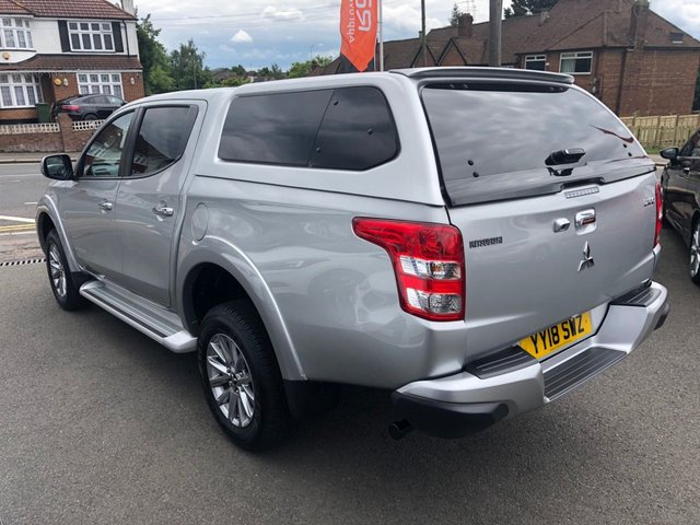 View our MITSUBISHI L200