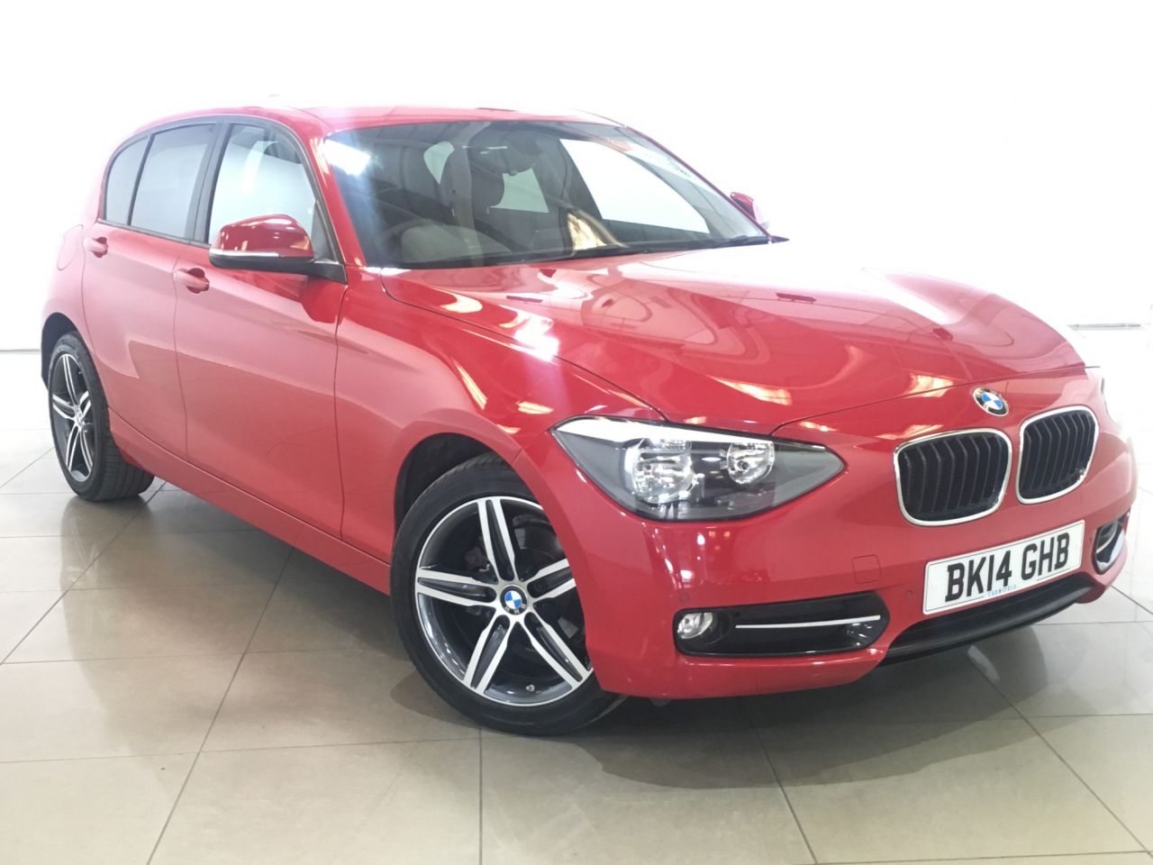 View our BMW 1 SERIES