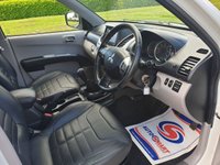 USED 2012 62 MITSUBISHI L200 2.5 DI-D 4X4 BARBARIAN LB DCB 1d 175 BHP 1 COMPANY OWNER FROM BRAND NEW !!