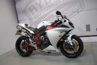 USED 2013 13 YAMAHA YZF R1 998cc WITH AKRAPOVIC RACE EXHAUSTS