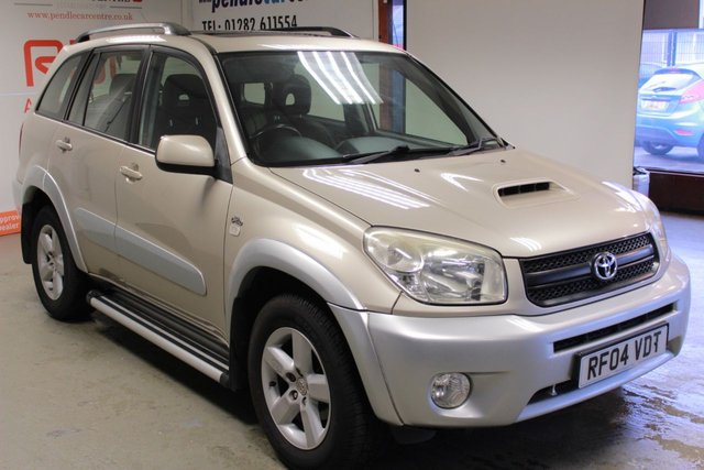 2004 04 Toyota Rav4 2.0 XT4 D-4D 5d 114 BHP
