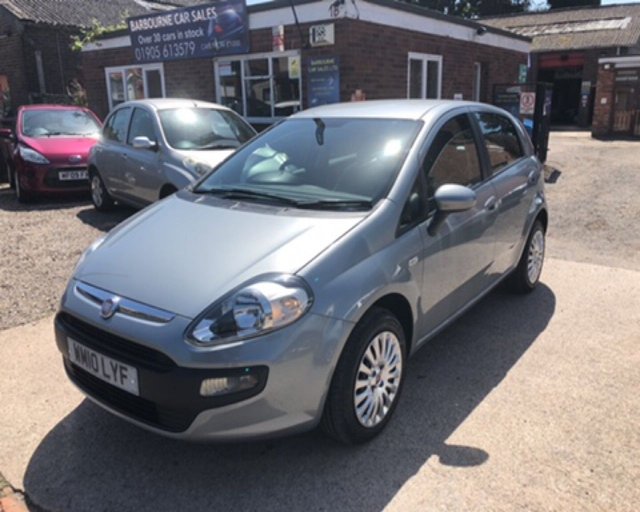 2010 10 Fiat Punto Evo 1.4 DYNAMIC 5d 77 BHP