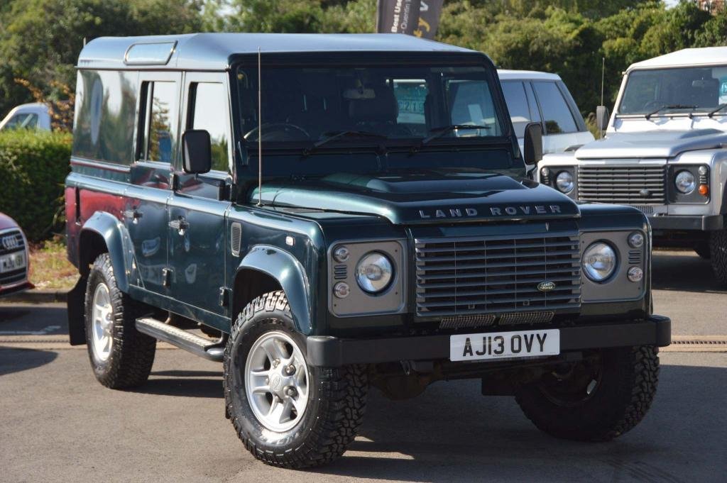 View our LAND ROVER DEFENDER