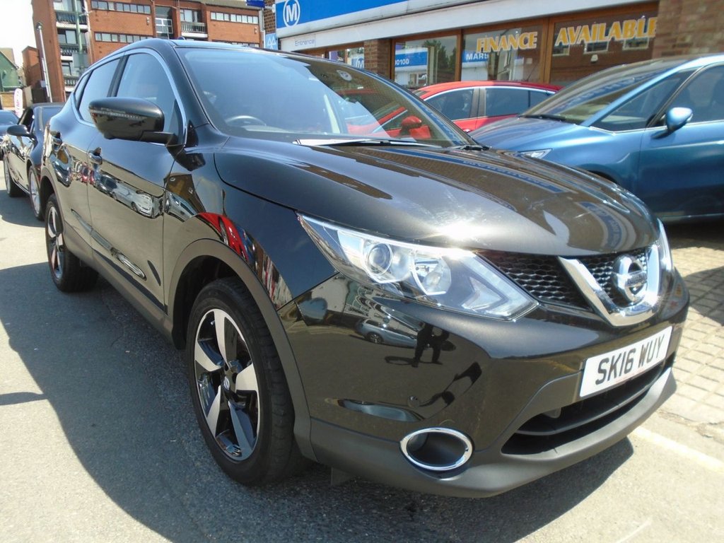 View our NISSAN QASHQAI