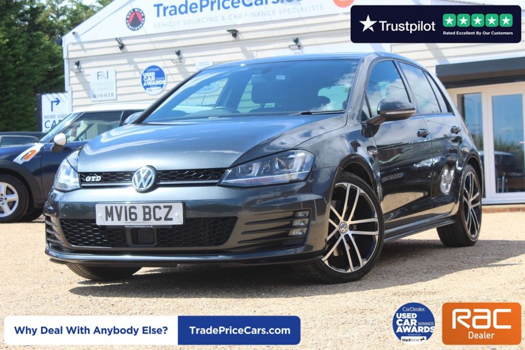 View our VOLKSWAGEN GOLF