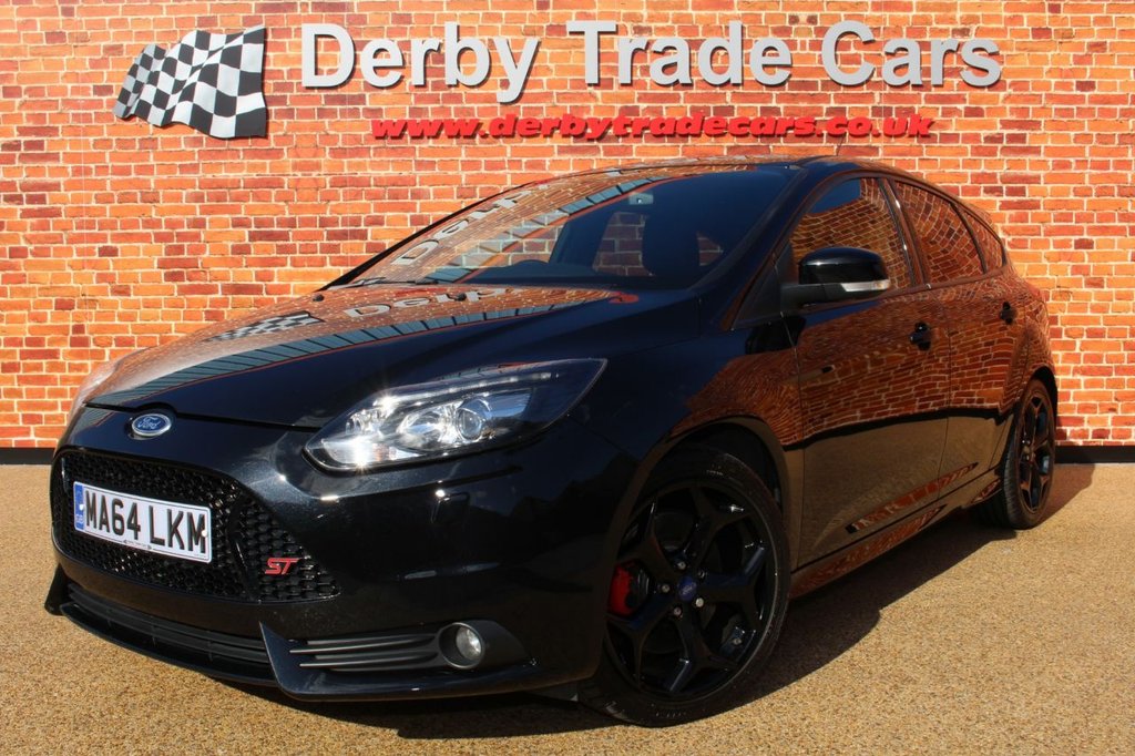 View our FORD FOCUS