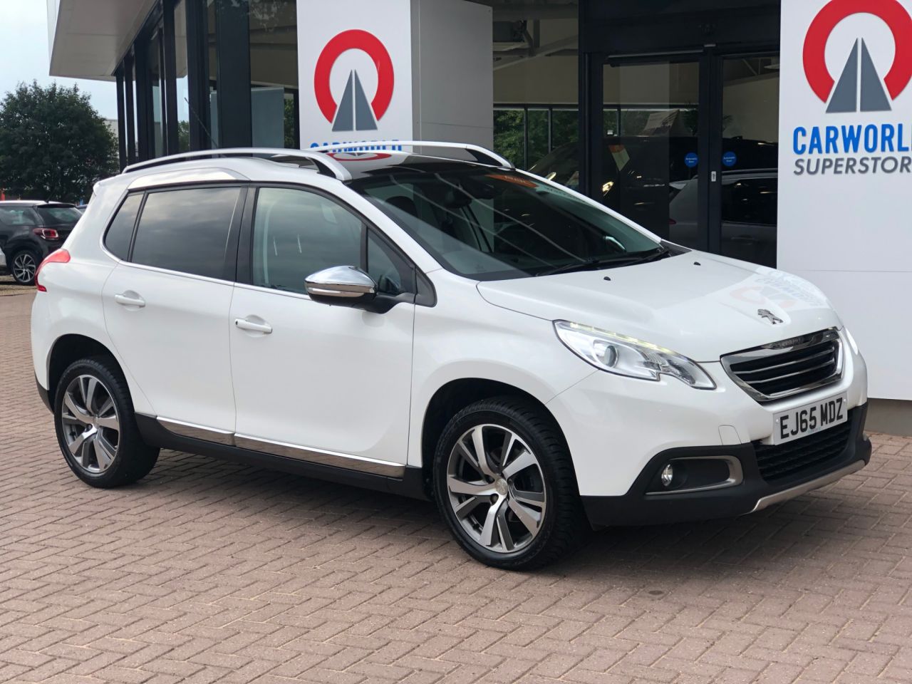 View our PEUGEOT 2008