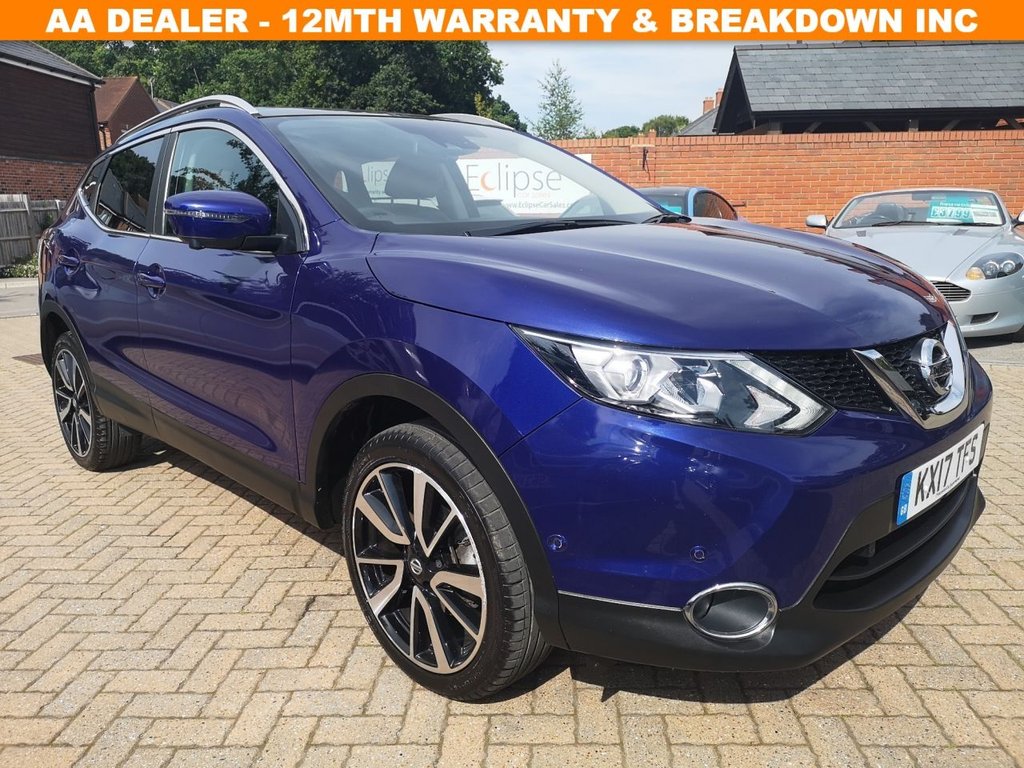 View our NISSAN QASHQAI