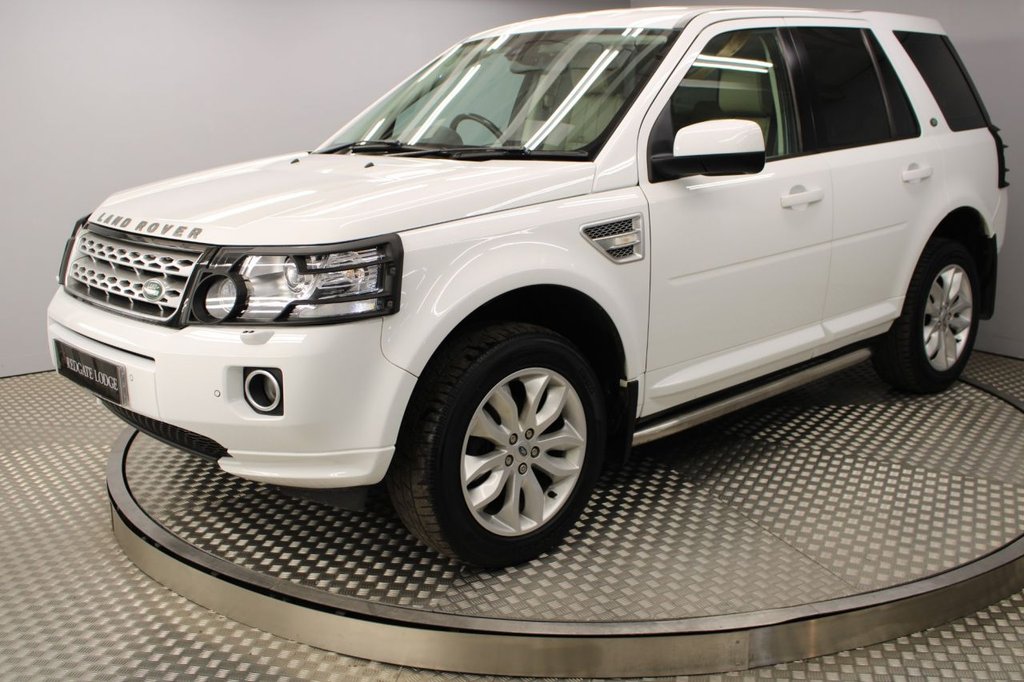 View our LAND ROVER FREELANDER