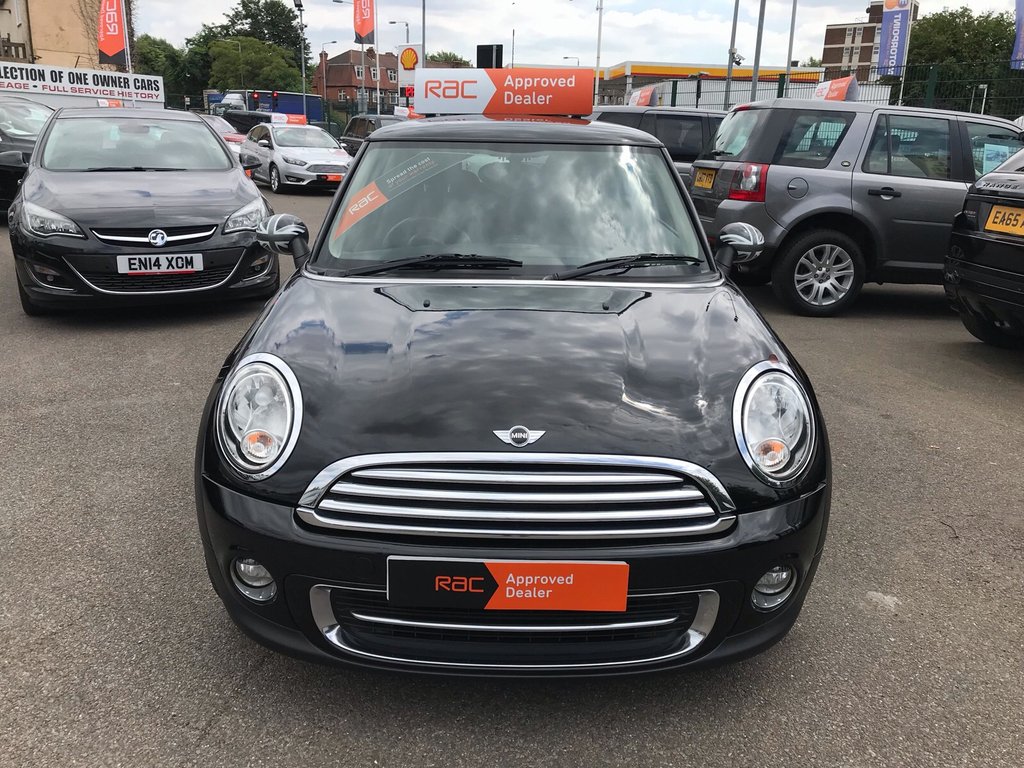 View our MINI HATCH COOPER