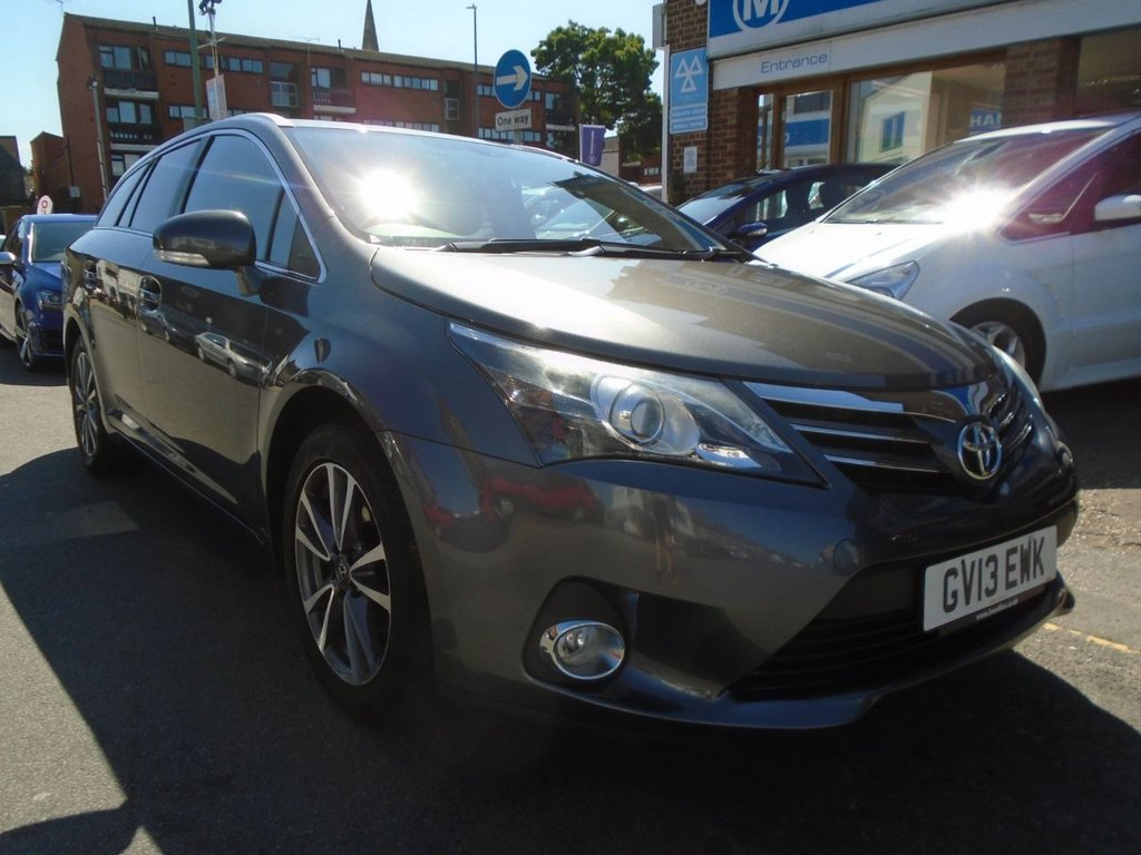 View our TOYOTA AVENSIS