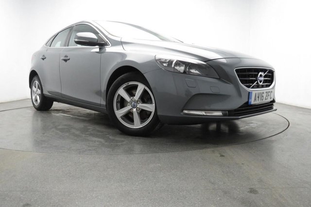 2016 16 VOLVO V40 2.0 D2 SE 5d 118 BHP