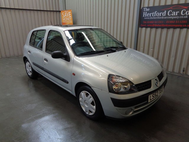 2002 52 Renault Clio 1.4L EXPRESSION 16V 5d AUTO 98 BHP