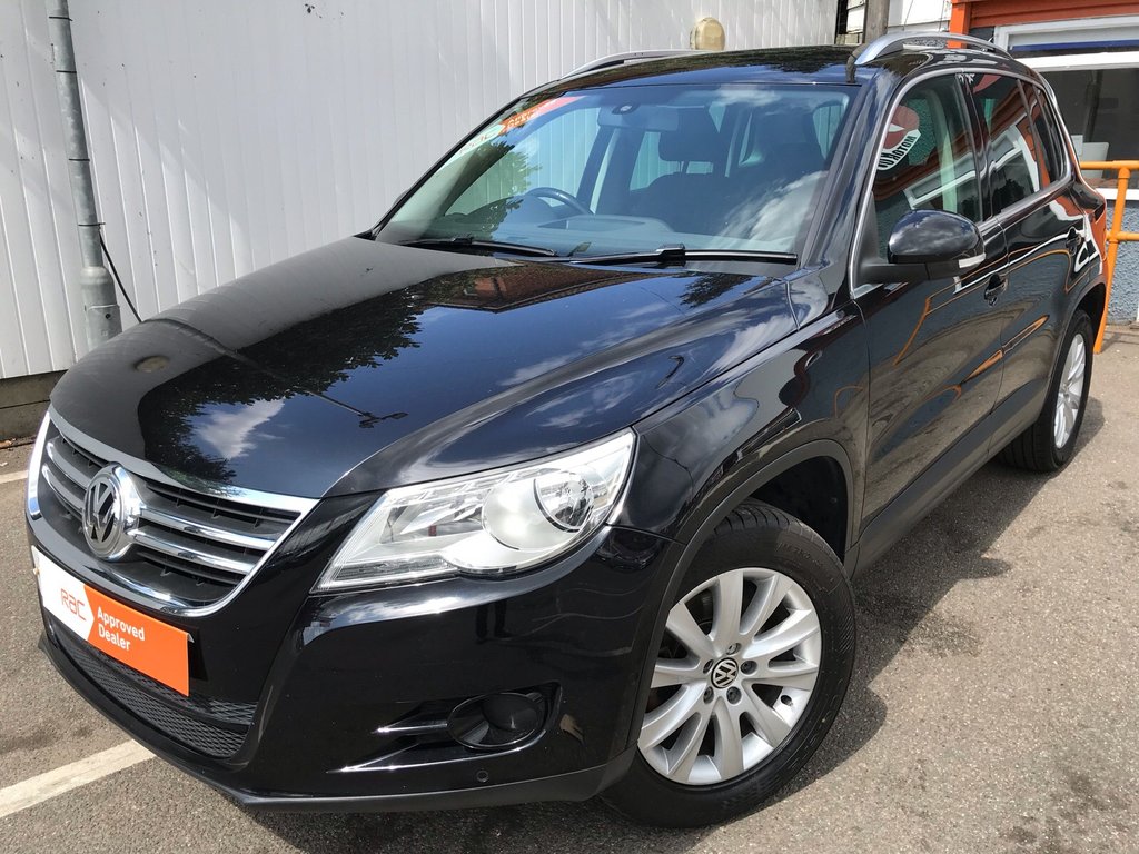 View our VOLKSWAGEN TIGUAN