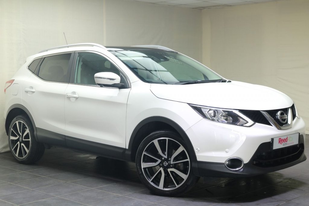 View our NISSAN QASHQAI