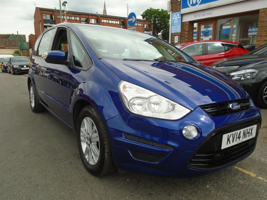 View our FORD S-MAX
