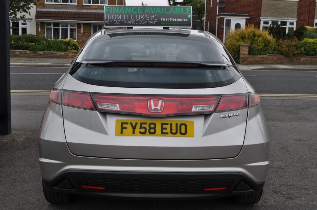 81 Civic Centre Car Licence Gratis Terbaik
