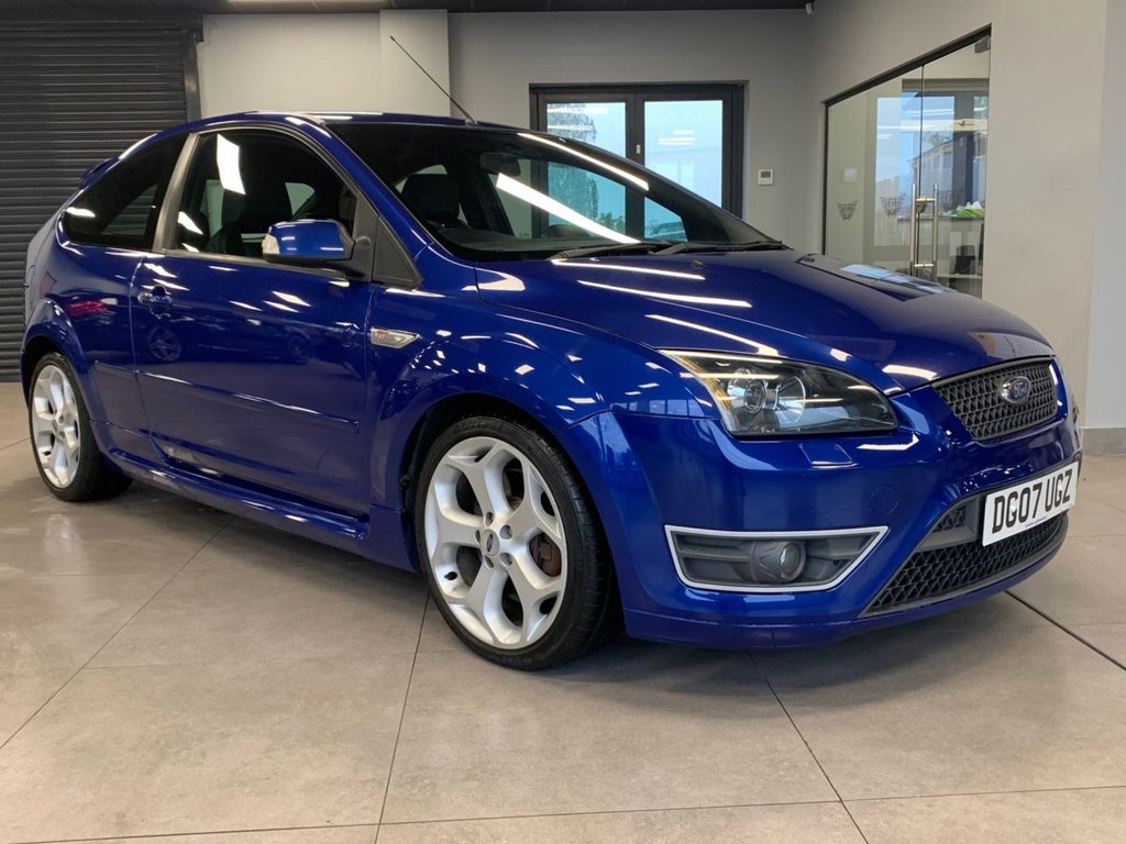 View our FORD FOCUS