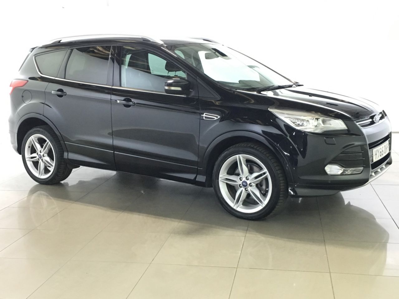 View our FORD KUGA