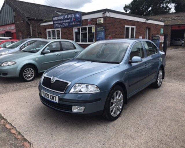 2009 09 Skoda Octavia 2.0 LAURIN & KLEMENT TDI 5d AUTO 138 BHP