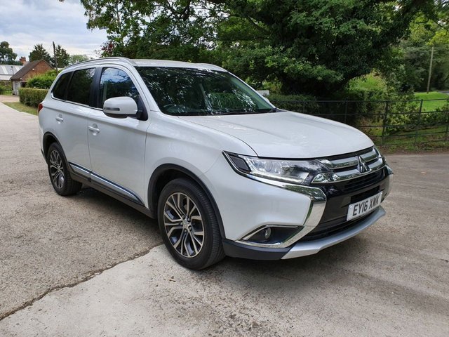 2016 16 Mitsubishi Outlander 2.3 DI-D GX 3 5d AUTO 147 BHP