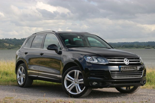 2014 14 Volkswagen Touareg 3.0 V6 R-LINE TDI BLUEMOTION TECHNOLOGY 5d AUTO 242 BHP