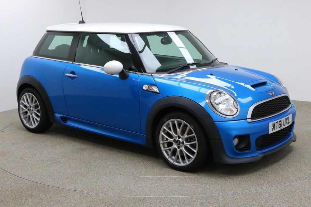 View our MINI HATCH COOPER