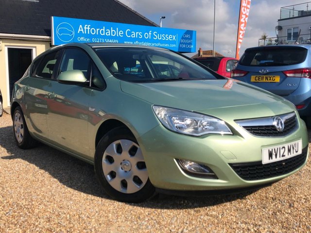 2012 12 Vauxhall Astra 1.6 EXCLUSIV 5d 113 BHP