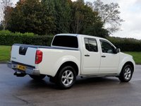 USED 2011 11 NISSAN NAVARA 2.5 DCI ACENTA 4X4 DCB 1d 188 BHP 4 STAMP[S HISTORY + 2 KEYS