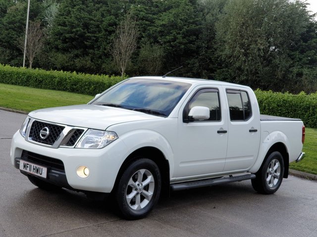 2011 11 Nissan Navara 2.5 DCI ACENTA 4X4 DCB 1d 188 BHP