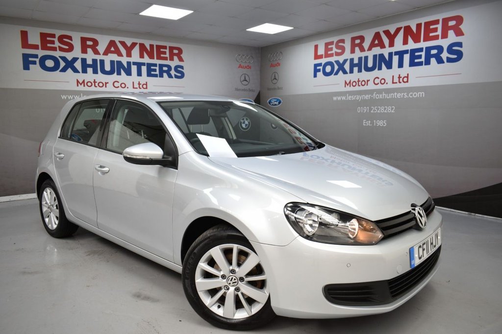 View our VOLKSWAGEN GOLF
