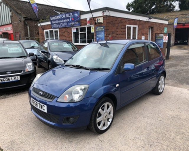 2008 58 Ford Fiesta 1.4 ZETEC BLUE TDCI 3d 68 BHP