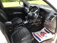 USED 2014 64 MITSUBISHI L200 2.5 DI-D 4X4 BARBARIAN LB DCB 1d AUTO 175 BHP CHOICES OF L200 + HILUX + NAVARA !