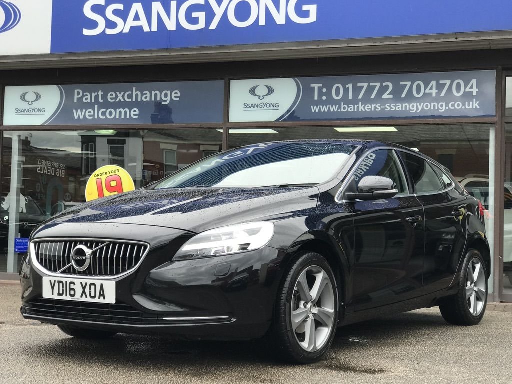 2016 Volvo V40 D2 Inscription 9975