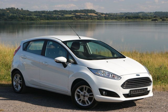 2016 66 Ford Fiesta 1.0 ZETEC 5d 99 BHP