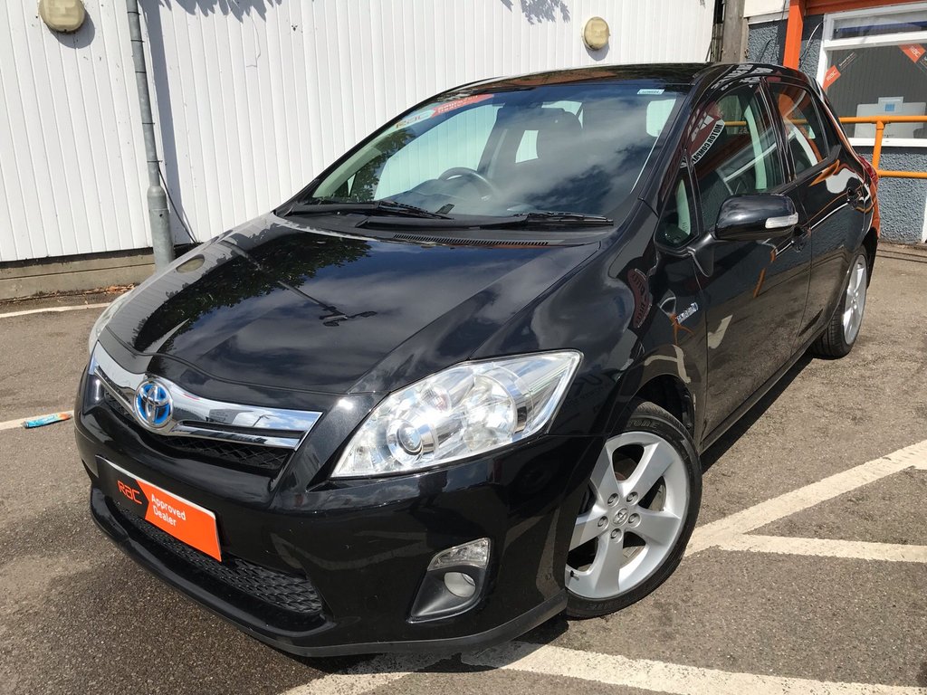 View our TOYOTA AURIS