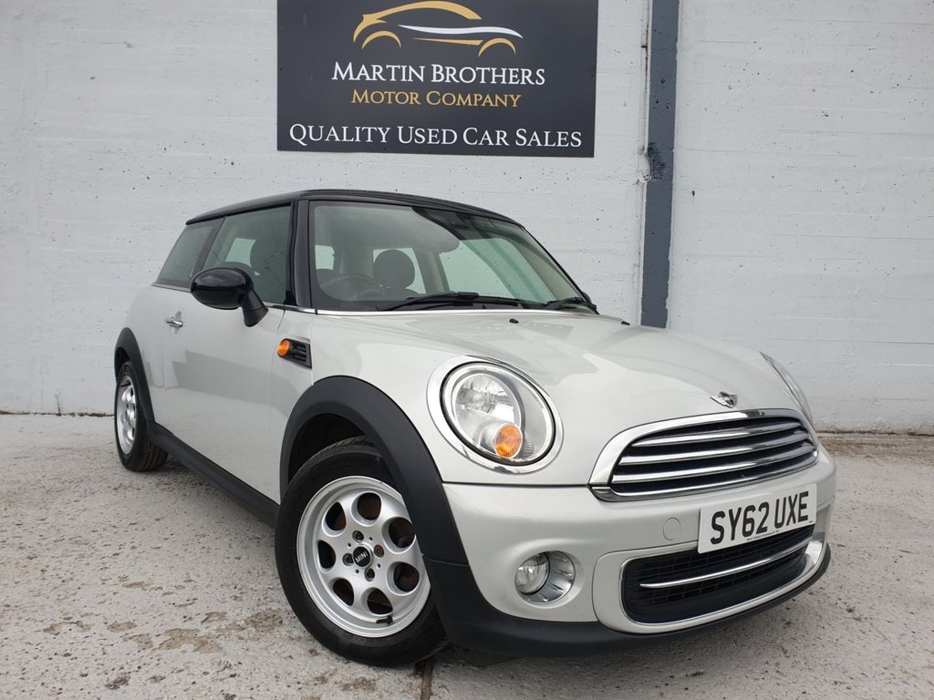 View our MINI HATCH COOPER