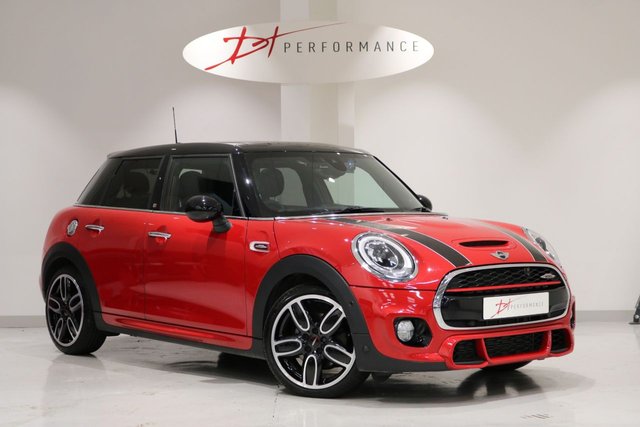 2018 18 MINI Hatch John Cooper Works 2.0 COOPER S JOHN COOPER WORKS 210 5d 210BHP JCW