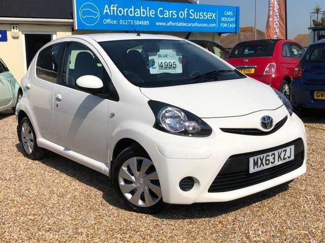 2013 63 Toyota Aygo 1.0 VVT-I MOVE 5d 68 BHP