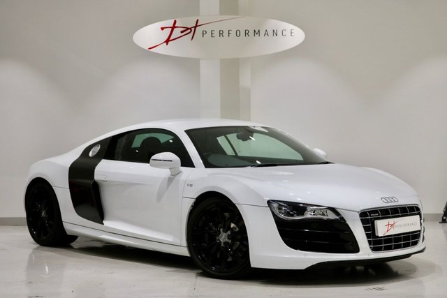 2011 61 Audi R8 5.2 V10 QUATTRO 2d 519 BHP MANUAL COUPE