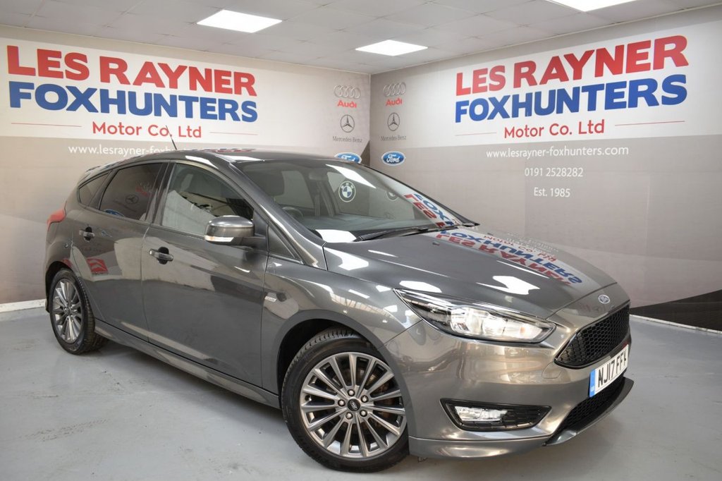 View our FORD FOCUS
