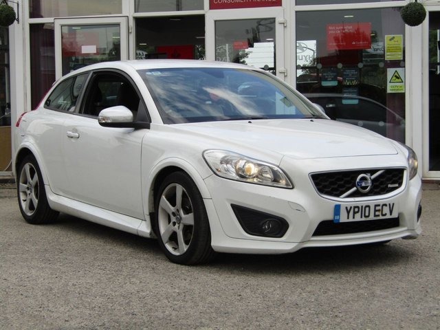 2010 10 Volvo C30 1.6 D DRIVE R-DESIGN 3d 109 BHP