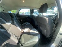 USED 2013 13 FORD FOCUS 1.6 ZETEC 5d AUTO 124 BHP VERY LOW GENUINE MILES *  AIR CONDITION *  ALLOY WHEELS *