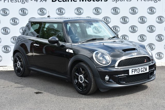 2013 13 MINI Hatch Cooper S 1.6 COOPER S 3d 184 BHP CHILLI PK JCW RECAROS 
