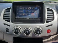 USED 2010 10 MITSUBISHI L200 2.5 DI-D 4X4 BARBARIAN LB DCB 1d 175 BHP PRICE 8250 + VAT 1650 TOTAL = 9900