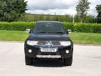 USED 2010 10 MITSUBISHI L200 2.5 DI-D 4X4 BARBARIAN LB DCB 1d 175 BHP PRICE 8250 + VAT 1650 TOTAL = 9900